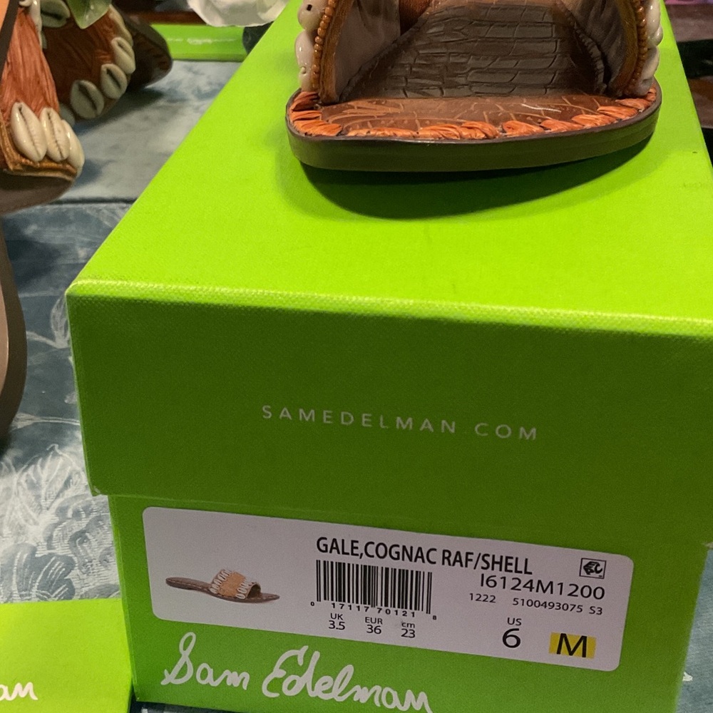Sam Edelman Gale Raffia Shell Slide Sandals - Picture 7 of 7